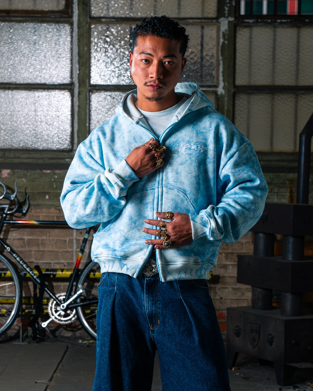 FROST ZIP-HOODIE — view 5